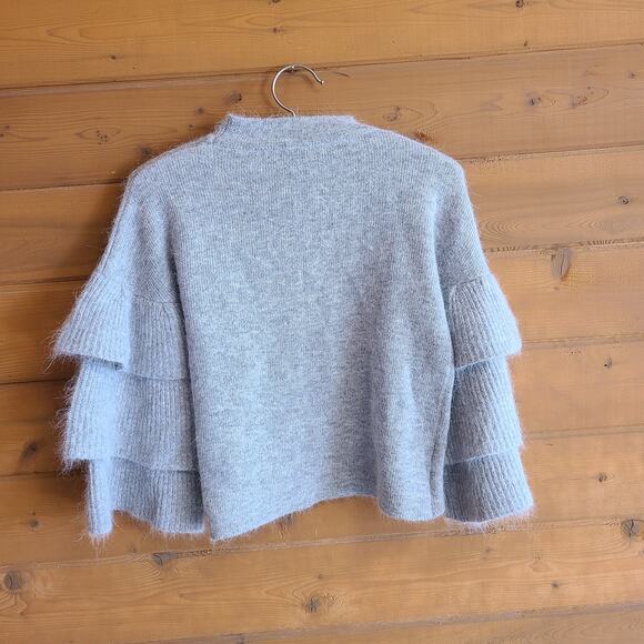 Endless Rose Gray Fuzzy Tiered Bell Sleeve Acrylic Mohair Semi Crop Sweater XS - Picture 3 of 6